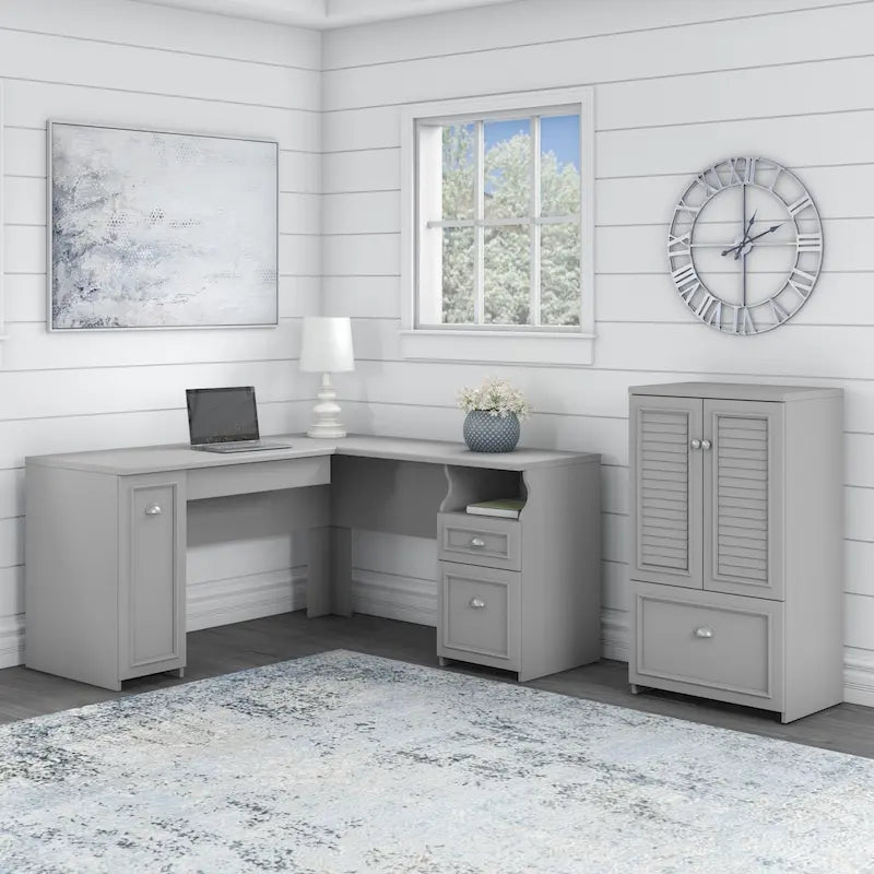 Bureau en L et meuble de rangement par